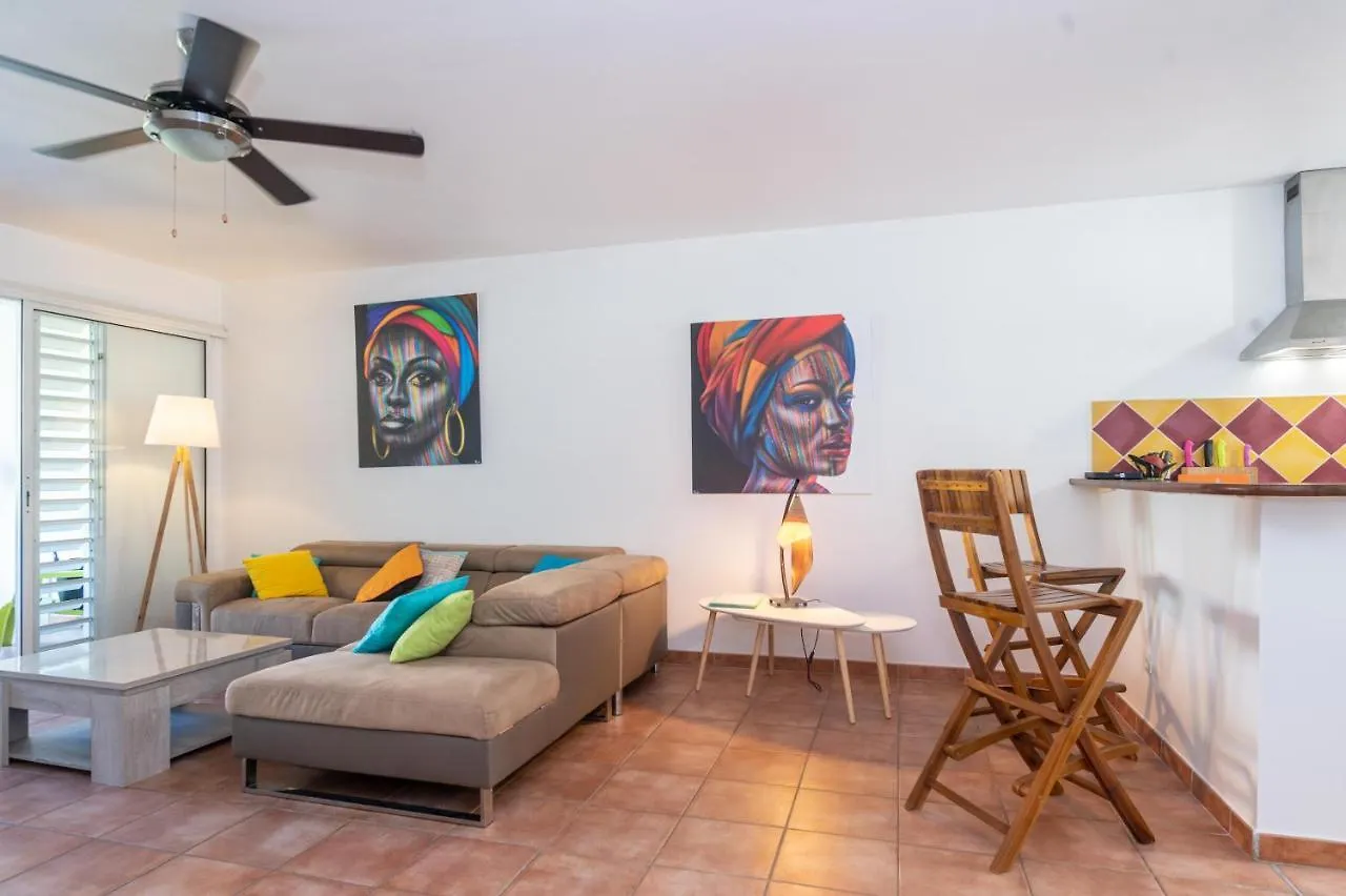 Appartement TI NID KREYOL Le MARISOL à Le Gosier